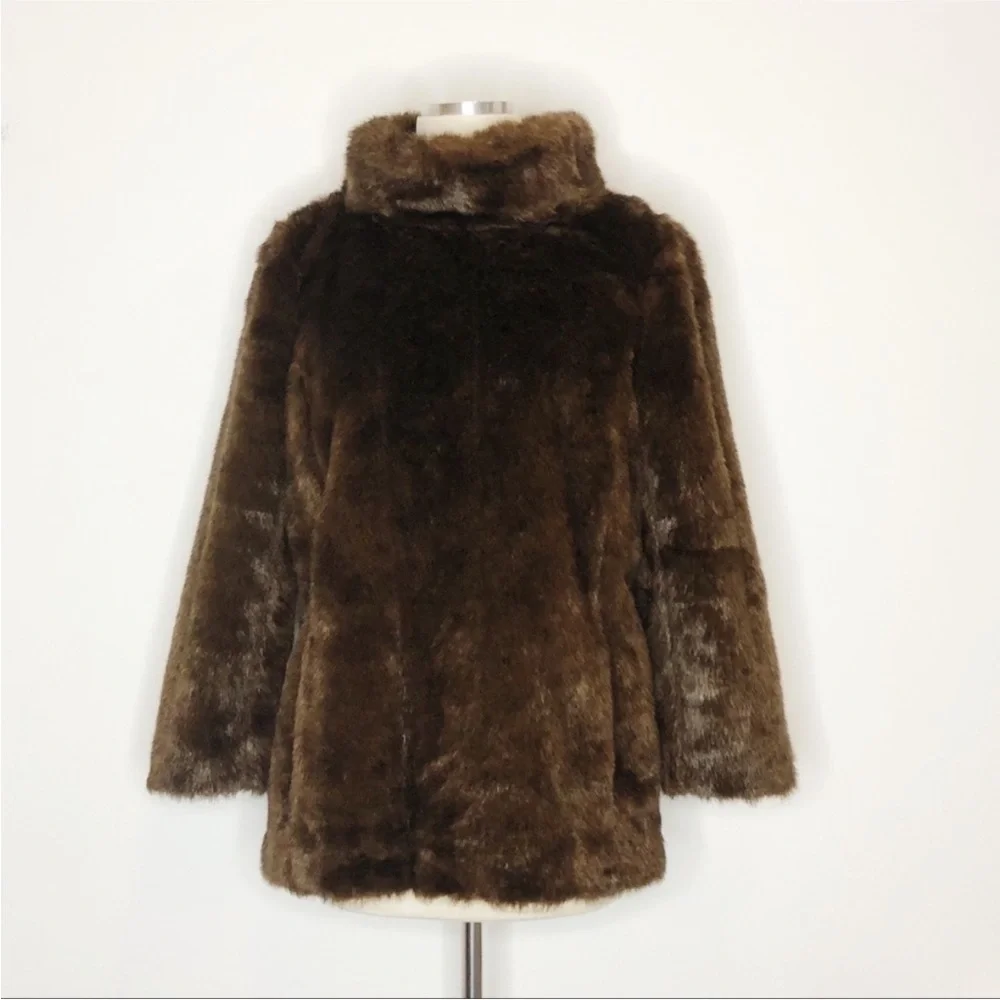 Banana Republic Brown Faux Fur Pullover Jacket with Pockets - Picture 5 of 16